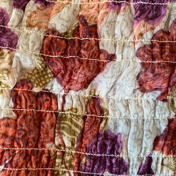 NWT old navy top size small - Picture 3 of 3